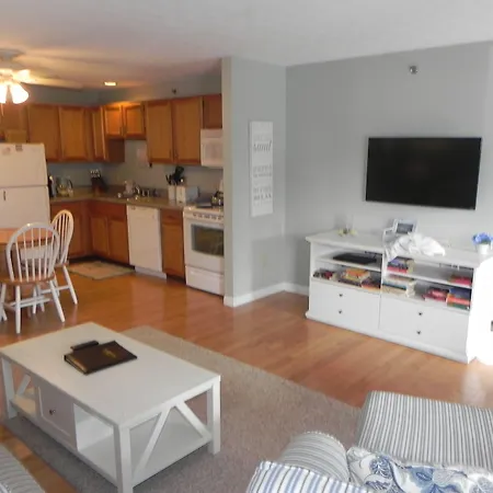 Elmwood Resort Hotel-3